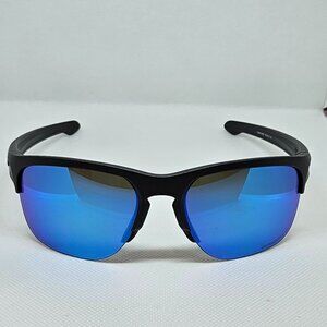 Oakley SLIVER EDGE [9413] Matte Black/Prizm Sapphire Polarized - Knick on Lens